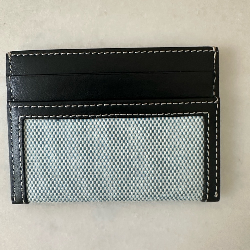 NWOT Burberry cardholder - Picture 2 of 3